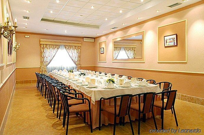 Hotel Ciudad De Plasencia Ristorante foto