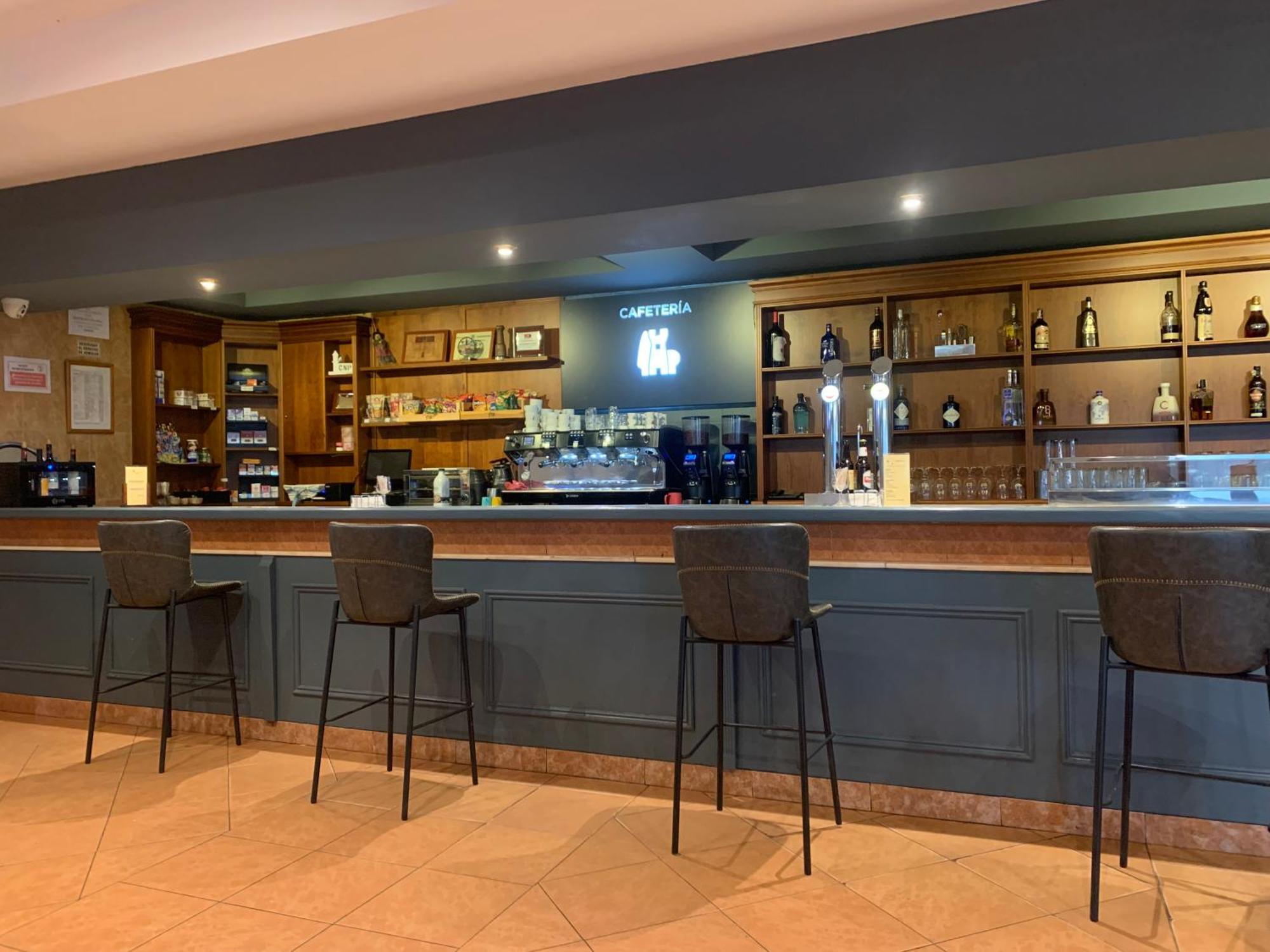Hotel Ciudad De Plasencia Esterno foto